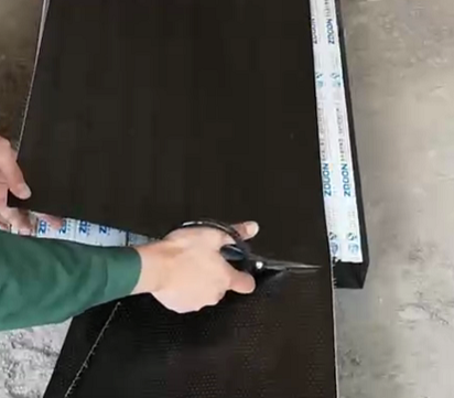 重點別只放在碳纖維布的粘貼上了，裁剪方式不恰當也會前功盡棄！